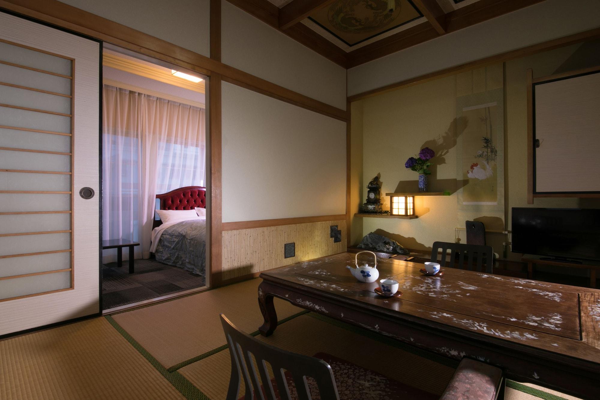 Hotel Housenkaku Beppu Buitenkant foto