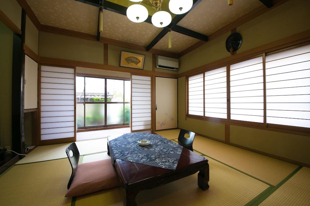 Hotel Housenkaku Beppu Buitenkant foto