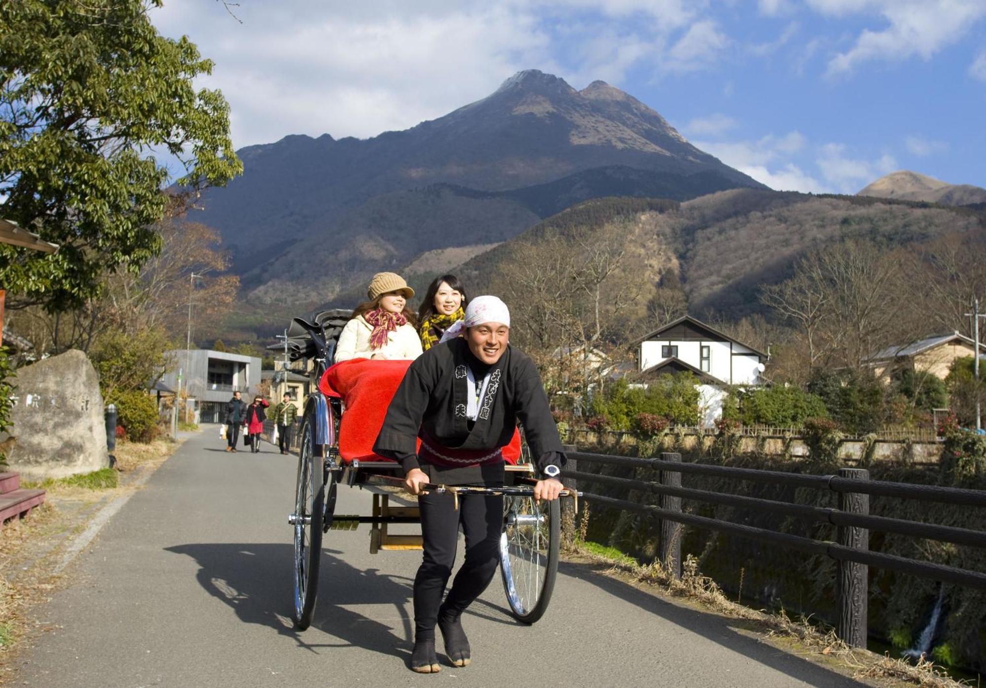 Hotel Housenkaku Beppu Buitenkant foto