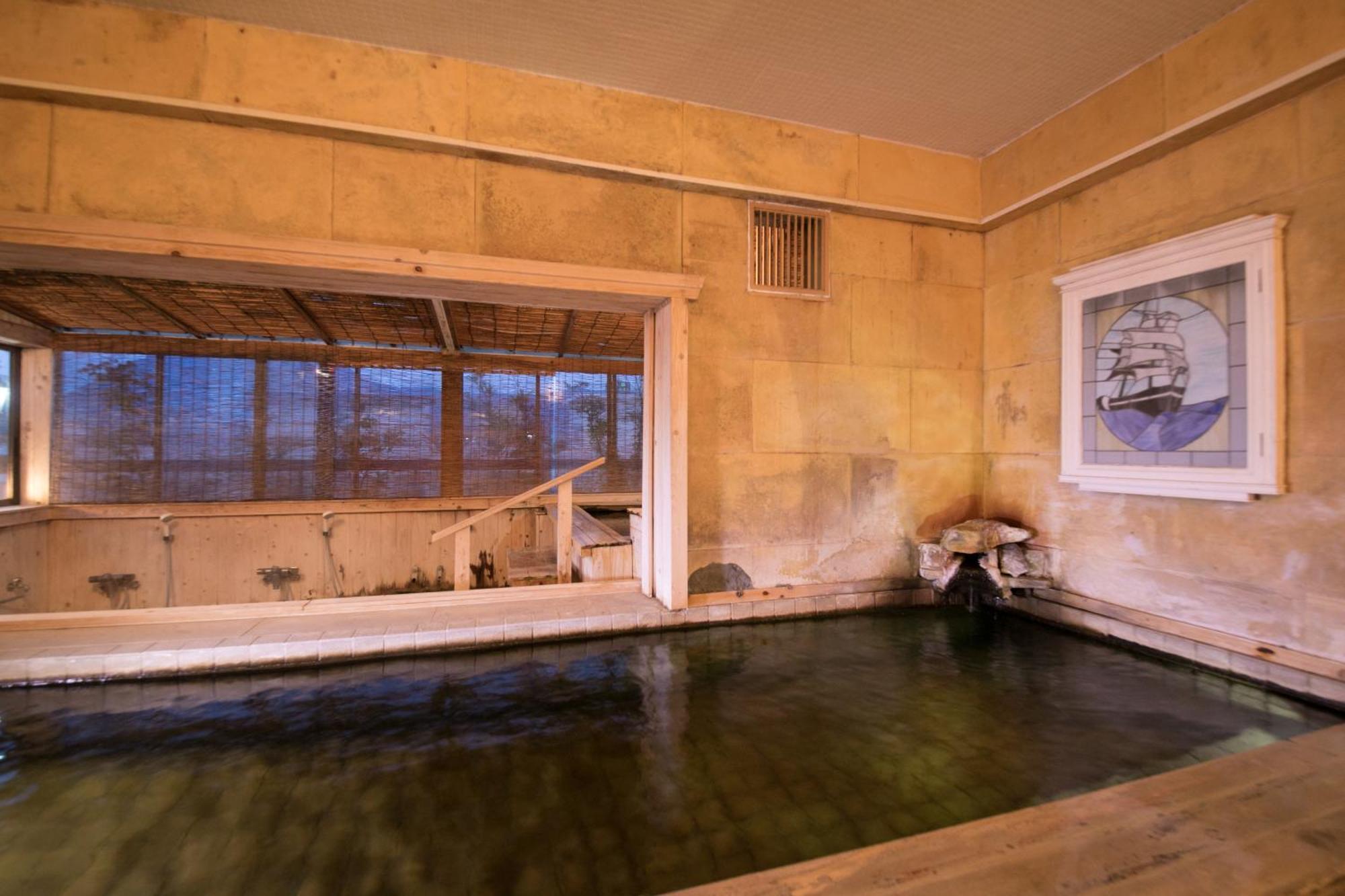 Hotel Housenkaku Beppu Buitenkant foto