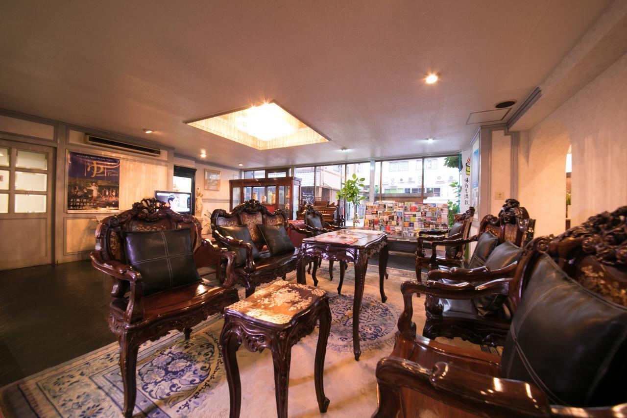 Hotel Housenkaku Beppu Buitenkant foto